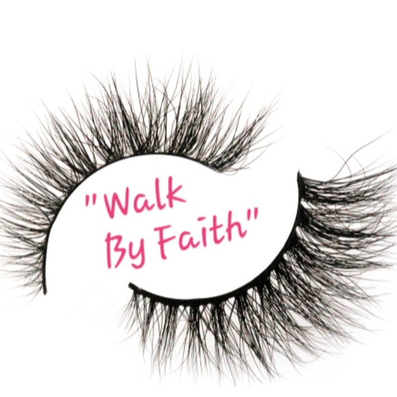 "6D Mink Lux Lashes"
